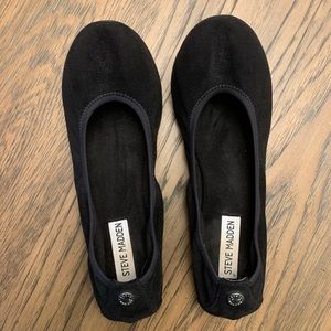 Steve Madden Black Ballet Flats